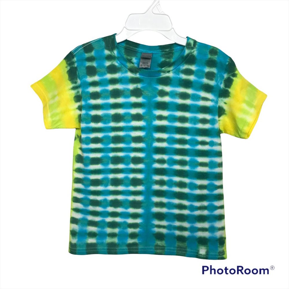 New KIDS Tie-Dye T-Shirt | Blue/Green/Yellow | XS